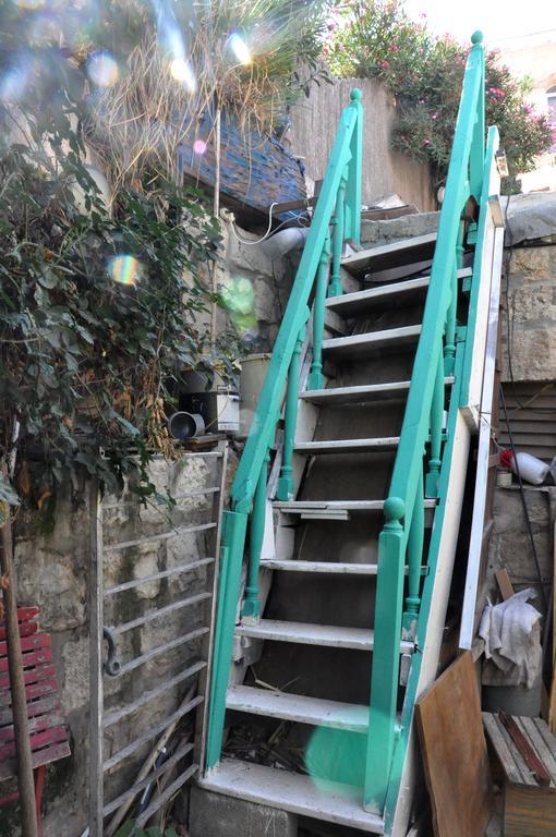 Ferienwohnung Cozy Garden Jerusalem Exterior foto