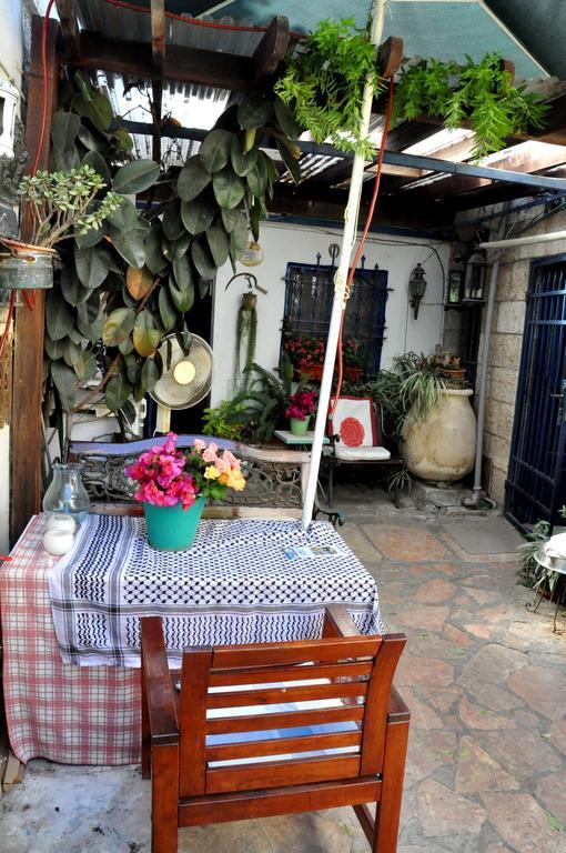 Ferienwohnung Cozy Garden Jerusalem Exterior foto